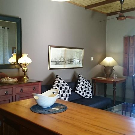 Abigail'S Garden Cottage Монтегю Экстерьер фото